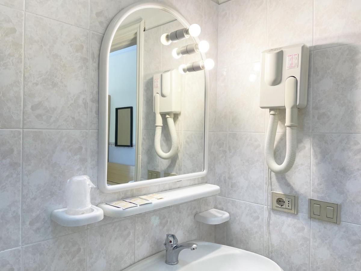 Hotel Reginella SantʼAgata sui Due Golfi Εξωτερικό φωτογραφία